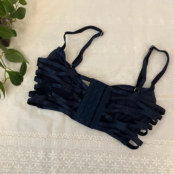 Lonely Harper Midline Bra in navy 32B - Picture 4 of 7